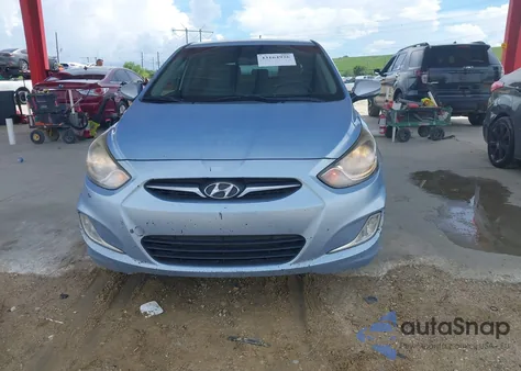 2013 Hyundai Accent Se из США, поврежденный, VIN KMHCU5AE1DU086048